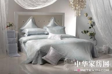 花雨傘家紡撬動(dòng)5.1靠新品